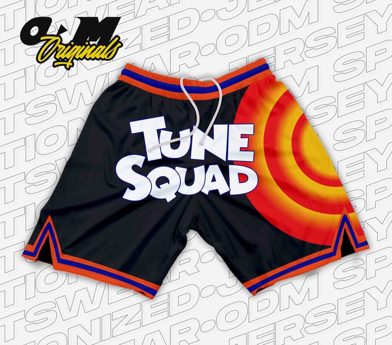 TUNE SQUAD Retro Shorts BLACK